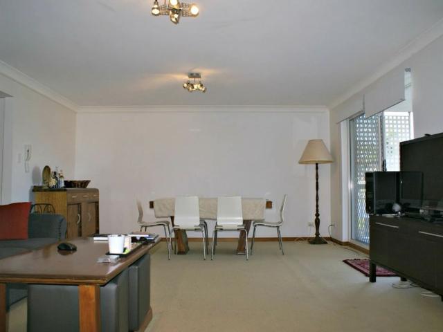 2 BEDROOM UNIT WITH AIR CONDITIONING AND CITY VIEWS