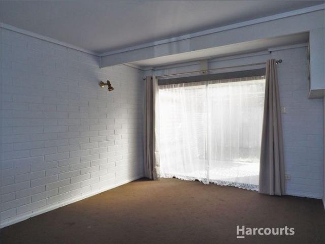 2 Bedroom Unit with Carport