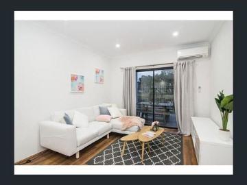 2 Bedroom Unit with Peaceful Outlook