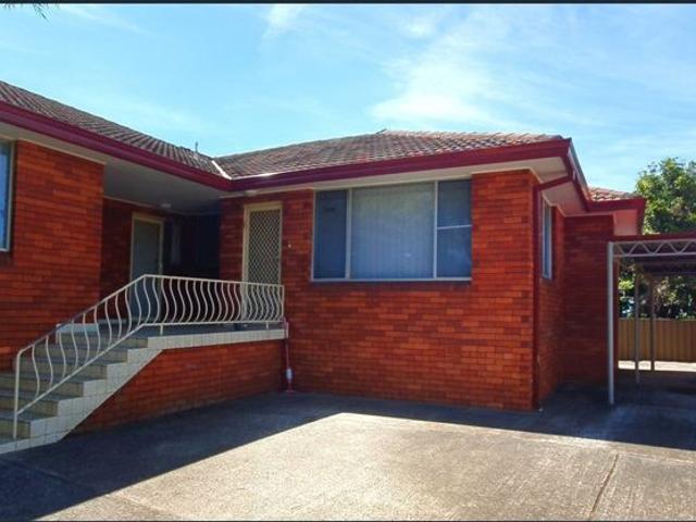 2 BEDROOM UNIT WITH WATER USAGE & LAWN MAINTENANCE INCLUDED!