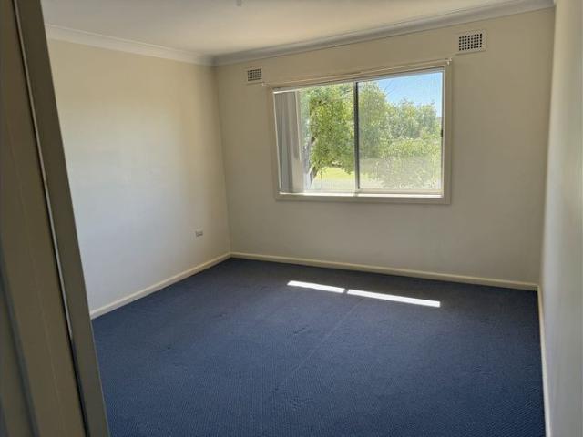 2 BEDROOM UNIT CLOSE TO CBD