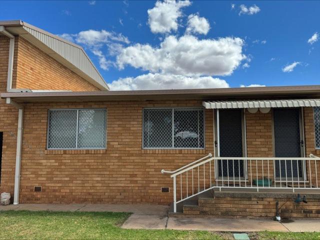 2 BEDROOM UNIT CLOSE TO CBD