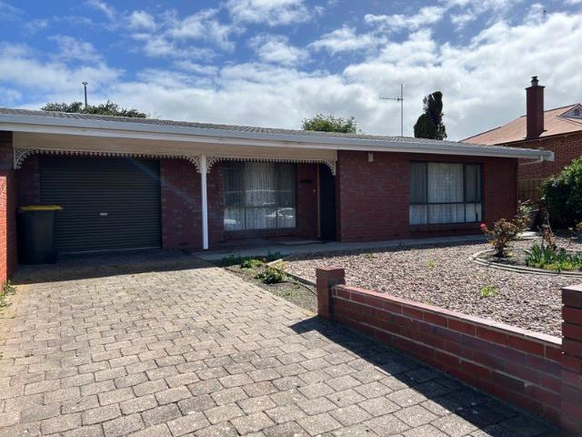 2 Bedroom Unit / Close to Central of Victor Harbor
