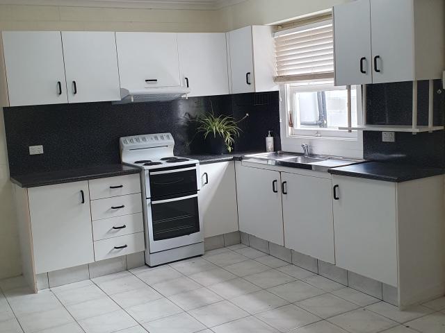 2 bedroom unit for rent