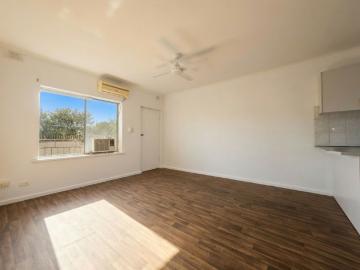 2 Bedroom Unit GREAT LOCATION