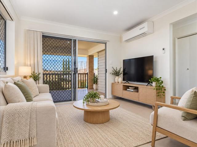 2 Bedroom Unit in the Heart of Redbank Plains