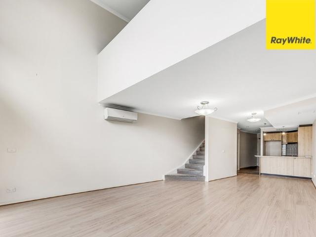 2 Bedroom Unit in the Middle of the City!