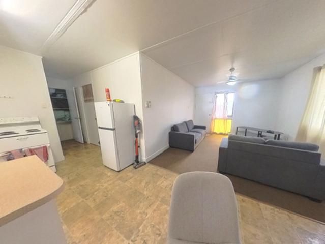 2 BEDROOM UNIT IN TOWN