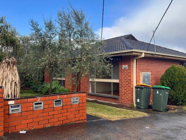 2 Bedroom unit in a great location