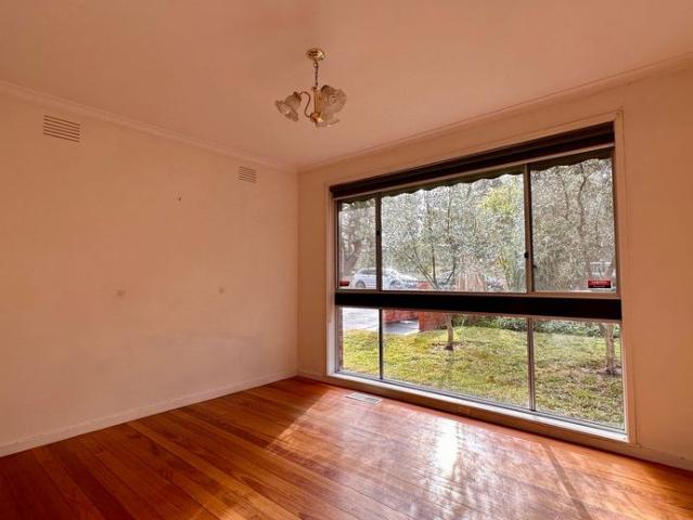 2 Bedroom unit in a great location