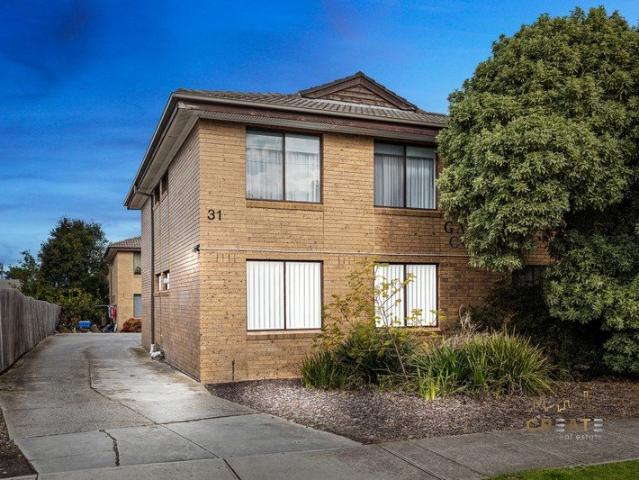 2 BEDROOM UNIT IN ALBION
