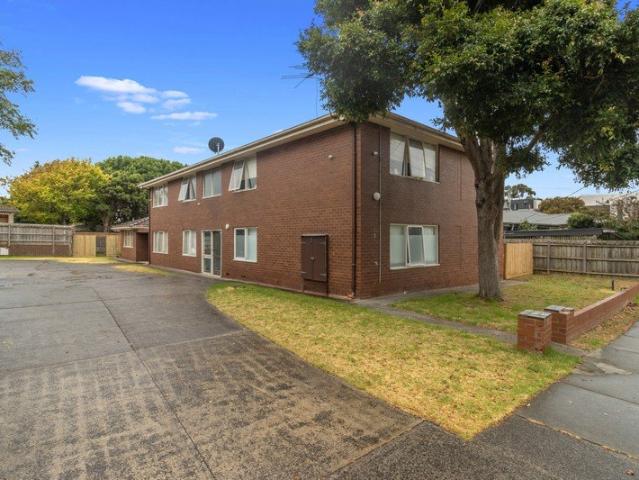 2 Bedroom Unit in Frankston!