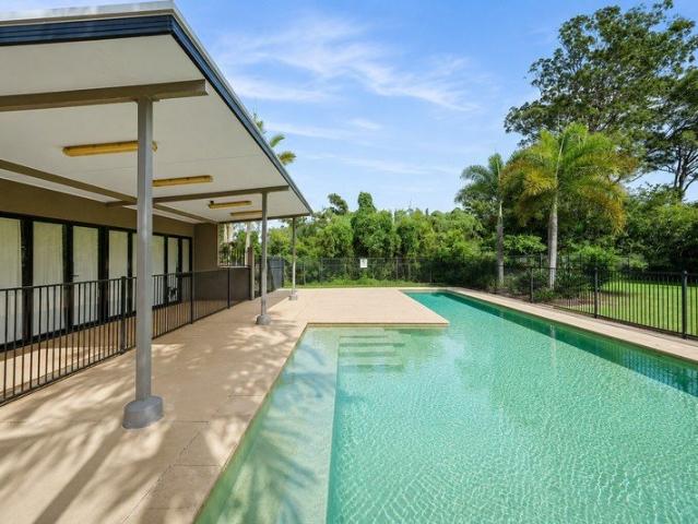 2 Bedroom Unit In Gated Complex With Pool! Close To Shops, School, Train, Highway!