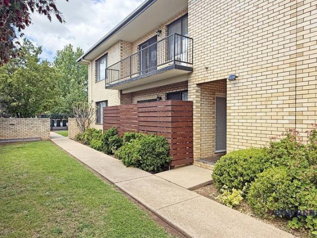 2 Bedroom Unit in Ideal CBD Location