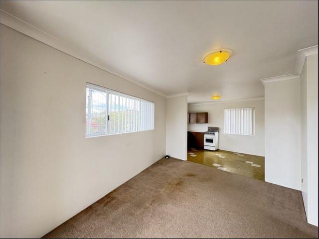2 Bedroom Unit in Moorooka Great Location!