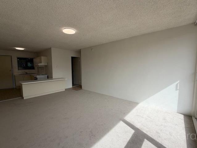 2 Bedroom Unit in Prime Clayfield Location