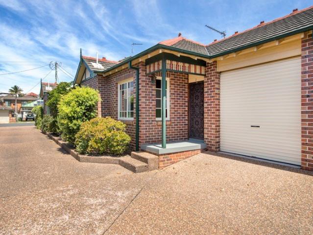 2 Bedroom Unit In Prime Location
