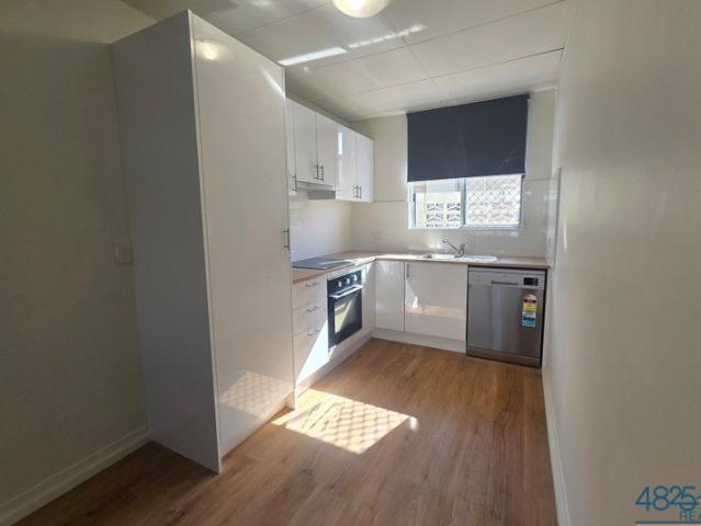 2 Bedroom unit in quiet complex