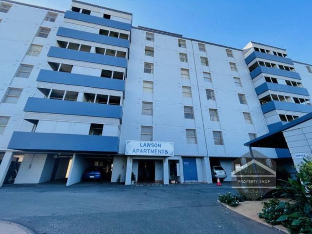 2 Bedroom Unit in Secure Complex $775 per week