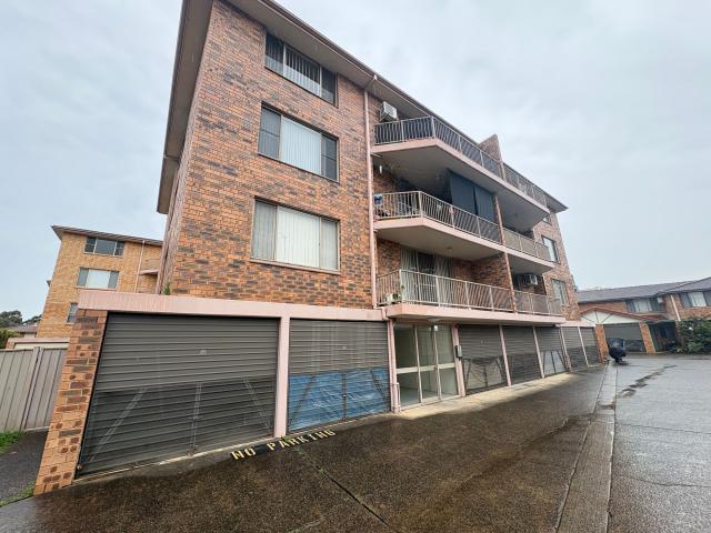 2 Bedroom Unit in Sought after location