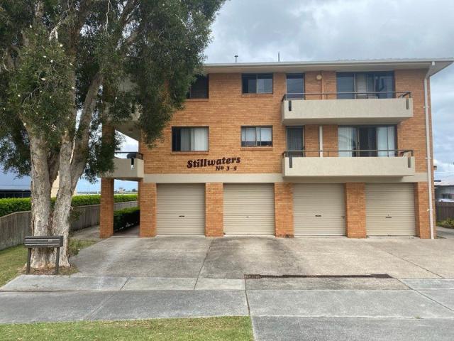 2 Bedroom Unit in Stunning Location