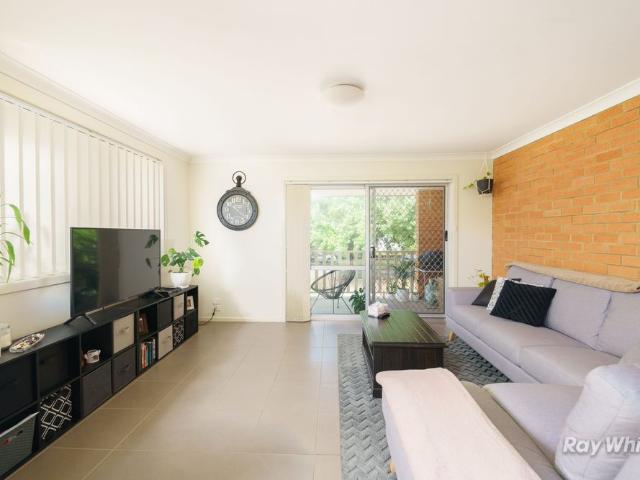 2 Bedroom Unit including Electricity, Water and Lawns included