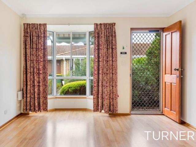 2 Bedroom Unit Located in a Well Maintained Group