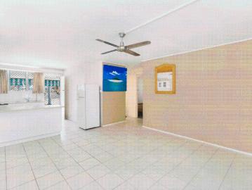 2 BEDROOM UNIT NEXT TO BEACH