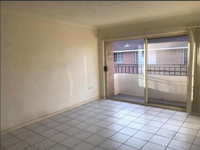 2 BEDROOM UNIT NEXT TO BERALA STATION