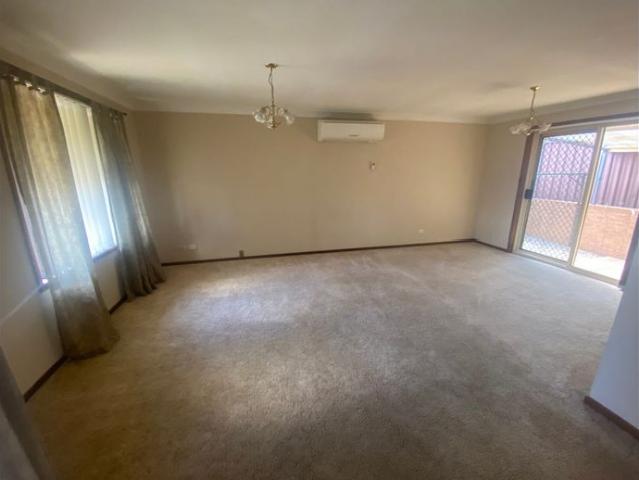 2 BEDROOM UNIT NORTH TAMWORTH LOCATION