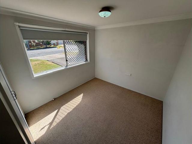 2 BEDROOM UNIT NORTH TAMWORTH LOCATION