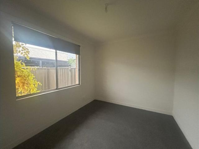 2 Bedroom Unit Offering CBD Convenience