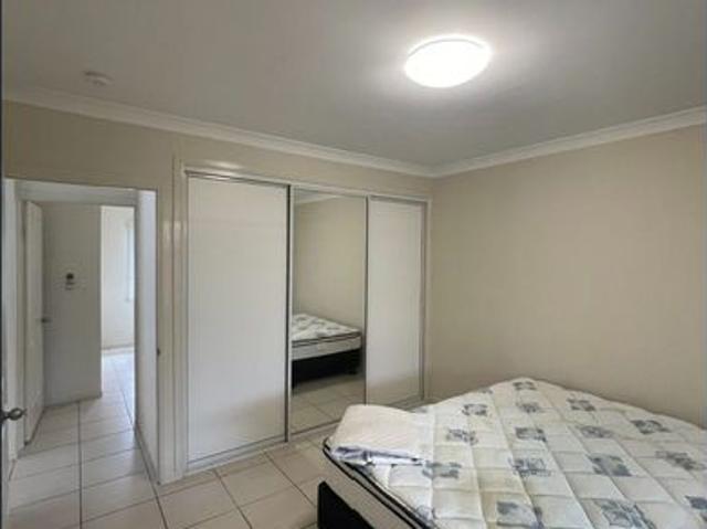 2 Bedroom unit, partly furnished