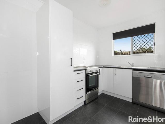 2 BEDROOM UNIT SOUTH MACKAY