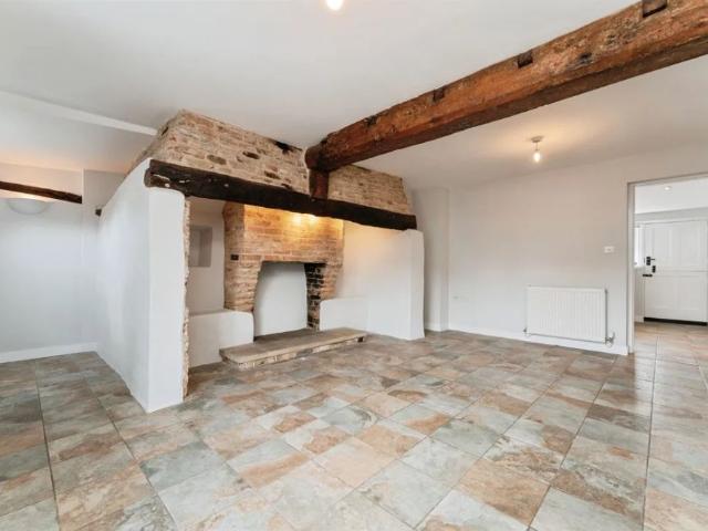 2 bedroom unspecified