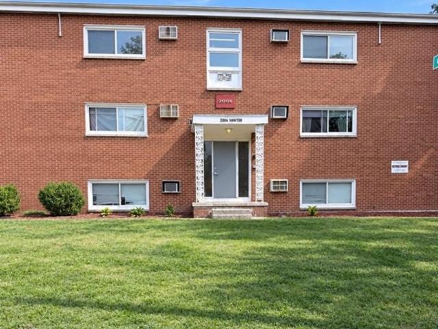 2 bedroom, Urbana IL 61801 105780763