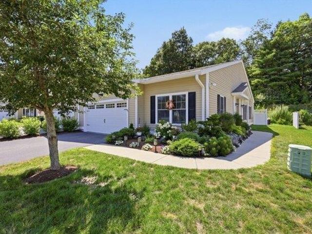 2 bedroom, Uxbridge MA 01569 105537205