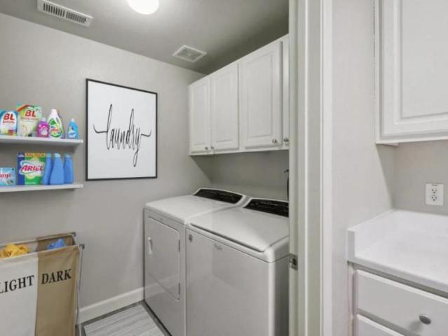 2 bedroom, Vacaville CA 95688 106215108