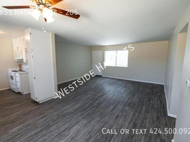 2 bedroom, Van Nuys CA 91406 104121144