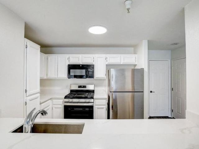 2 bedroom, Van Nuys CA 91406 103978319