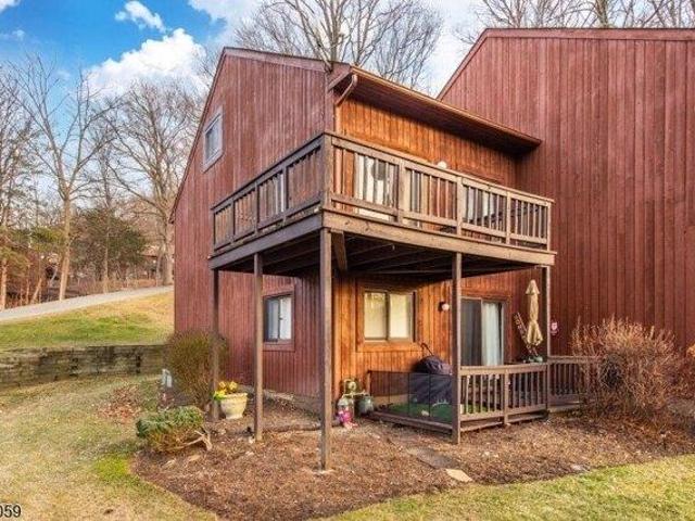2 bedroom, Vernon NJ 07462 105575358