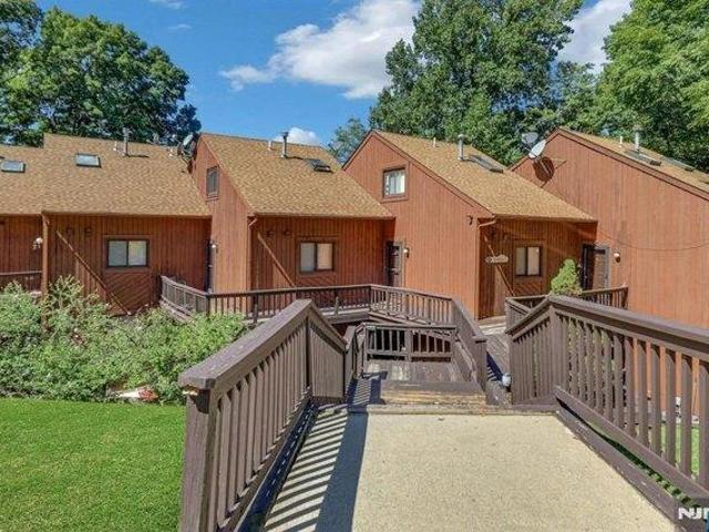 2 bedroom, Vernon NJ 07462 105611003