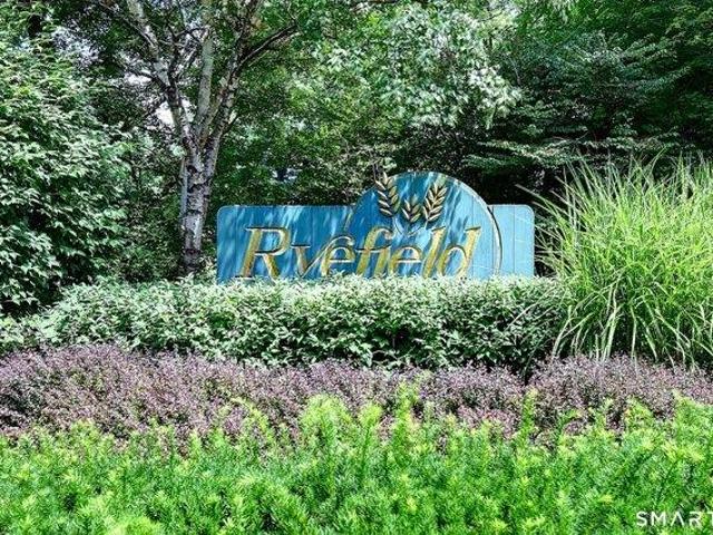 2 bedroom, Vernon CT 06066 105630190