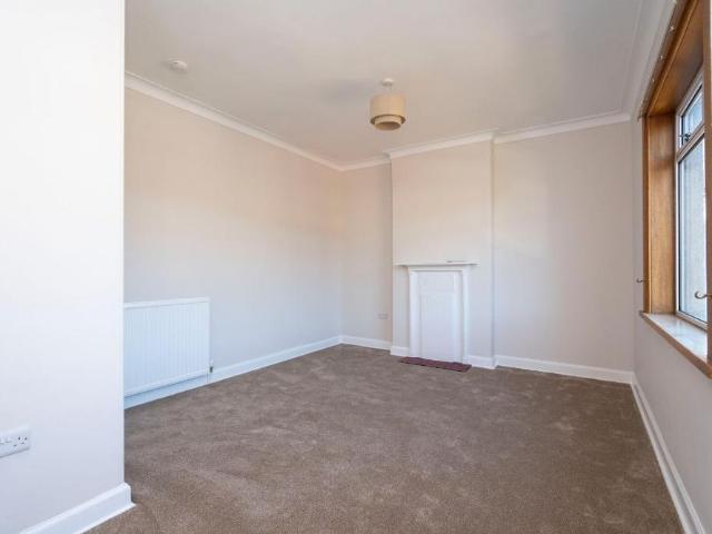2 bedroom villa to rent