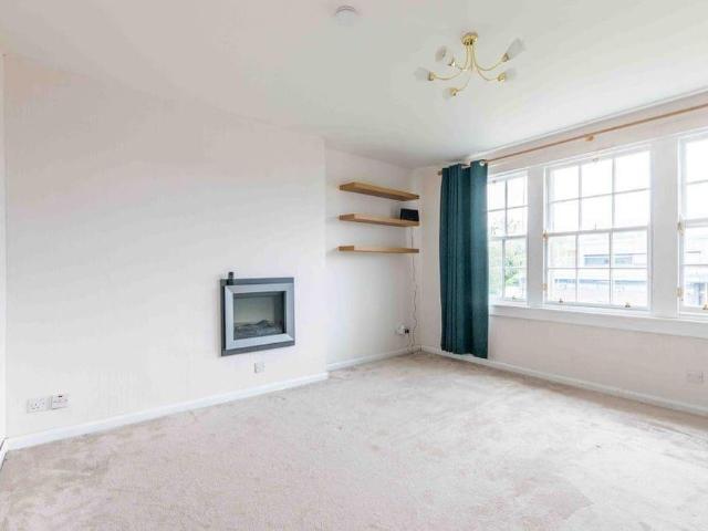 2 bedroom villa to rent