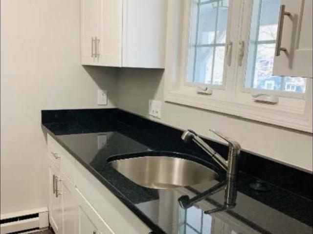 2 bedroom, Yarmouth ME 04096 104927776
