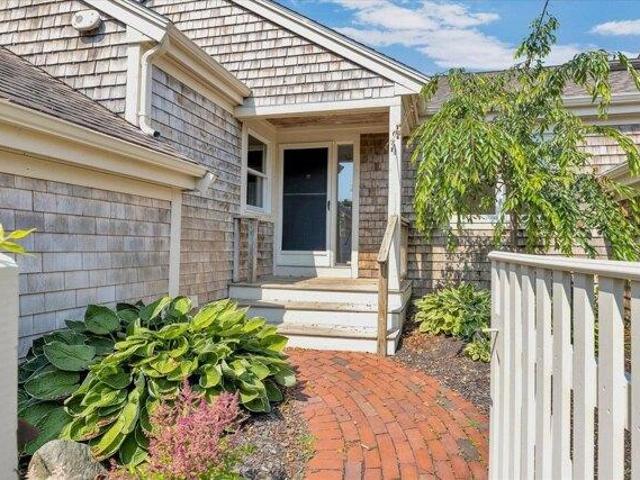 2 bedroom, Yarmouth Port MA 02675 105387076