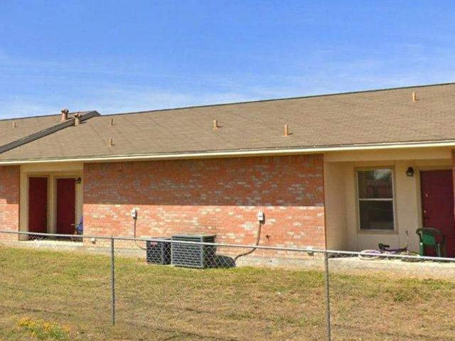 2 bedroom, Zapata TX 78076 103904140