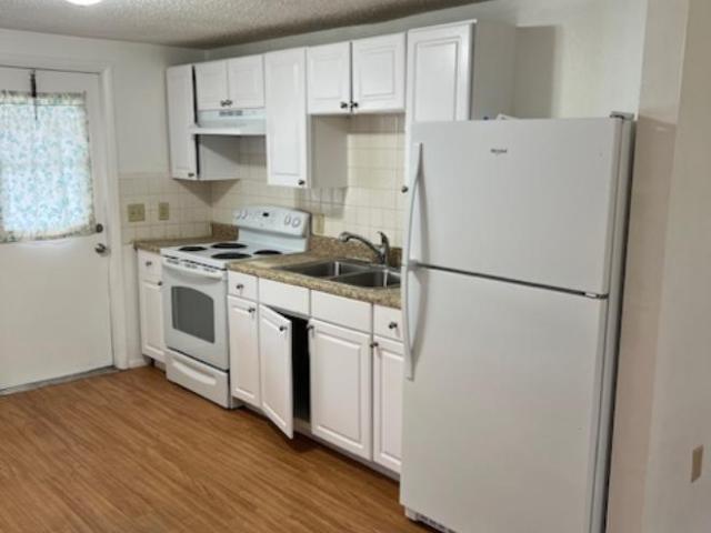 2 bedroom, Zephyrhills FL 33542 105521594