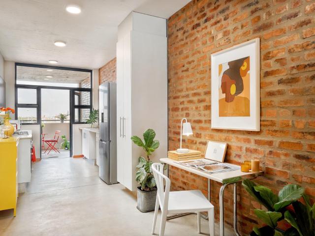 2 BedroomApartment / Flat For Rent inBraamfontein